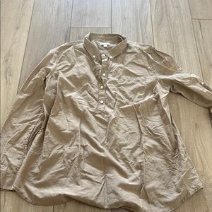 GAP Maternity Women's Button-Front Pullover Blouse in Light Taupe